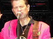 Chris Isaak down easy (Live) (2006)
