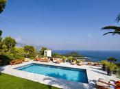 Casa Minimalista Costa Azul Francesa