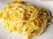 Fettuccine Alfredo: receta pasta parmesano mantequilla