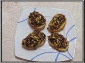 Tosta morcilla arroz piñones