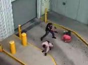 Made USA: policía mata disparo prisionero esposado video]