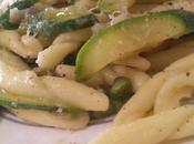 Strozzapreti espárragos calabacines asparagi zucchine