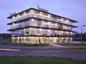 Sigmax, Glass Palace
