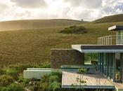 Casa Minimalista Knizna Minimal Style House