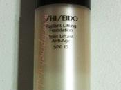 Radiant Lifting Foundation Sisheido