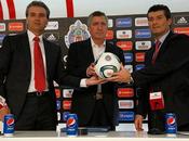 Chepo Torres presentado Chivas Liga