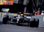 Andrea moda fenix levantó entre cenizas