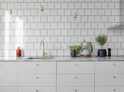 Casquillos dorados como llevar elegancia cocina.