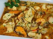 Sopa pescado olla