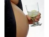 Niños perjudican consumo alcohol Madre