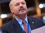 Europa aprueba resolución contra intolerancia cristianos