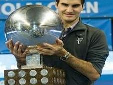 Federer campeón Estocolmo; Troicki Moscú