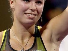 Championships: Wozniacki, Zvonareva Stosur, empezaron triunfos