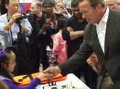 EEUU.- Niña años paliza Schwarzenegger