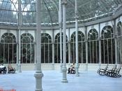 Paseando Parque Retiro Madrid Palacio Cristal. Blogger Traveller Blanco