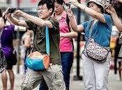 Penalizarán comportamiento turistas chinos