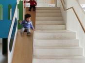 Toboganes infantiles interiores para deslizarse escaleras