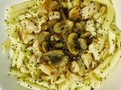 Macarrones pollo champiñón