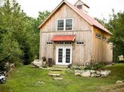 pequeña cabaña estilo