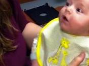Precioso vídeo bebé sordo escucha primera madre