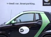 Smart convierte coches aparcados ciudad soportes publicitarios