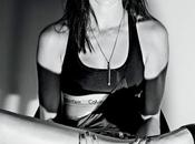 Kendall Jenner posa para Magazine