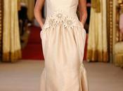 Rafael Urquizar presenta colección vestidos novia basados luz, mar, tradición modernidad Mediterráneo primera edición Atelier Couture