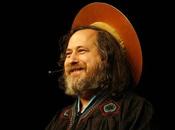 Stallman: software privativo está plagado malware