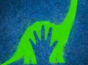 Teaser póster trailer "dinosapiens (the good dinosaur)"