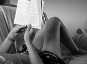 Leyendo erótica Libros mujer debe leer