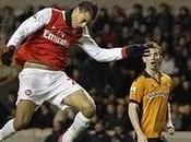 doblete Chamakh victoria Arsenal campo Wolves( 0-2)