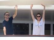 Anne Hathaway disfruta Ibiza junto marido