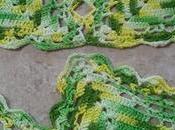 granny diferente, motivo verde matizado crochet crocheted different green tones)