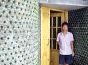 Casa ecológica hecha botellas cerveza China.