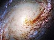 M96: gran galaxia