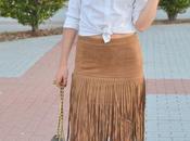 Falda midi flecos