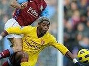 gran partido Chamakh Aston Villa(2)-Arsenal(