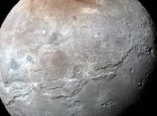 Caronte, satélite Plutón