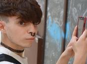 Plastic choker