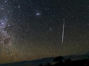 Meteoro brillante sobre