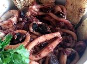 Calamares aceitunas Calamari alle olive
