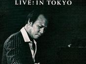 "Bobby Enriquez Live! Tokyo" (1982) pianista filipino Bobby Enriquez.