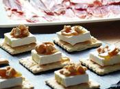 Crackers queso brie, nueces miel