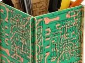 Pencil Holder- bote fabricado circuitos reciclados para lapices