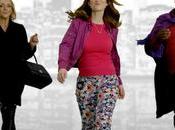 Opening: 'unbreakable kimmy schmidt' [2015]