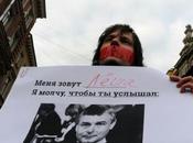 Rusia: Denuncian asesinato periodista homofobia