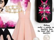 Como combinar vestido rosa claro clutch negro fucsia