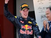 Verstappen recibe premio piloto tras España Williams parada rápida