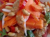 Ensalada thailandesa papaya (som-tam)