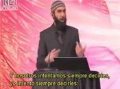 izquierda totalitaria gusta Islam porque fabrica sumisos, mientras cristiana forma seres libres rebeldes